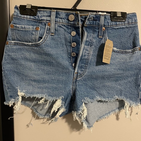 Levi’s Jean shorts - Picture 1 of 5